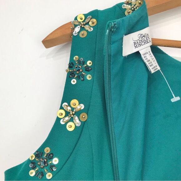 Belle by Badgley Mischka Green Cocktail Dress with Sequin Snowflake Collar - Picture 12 of 16